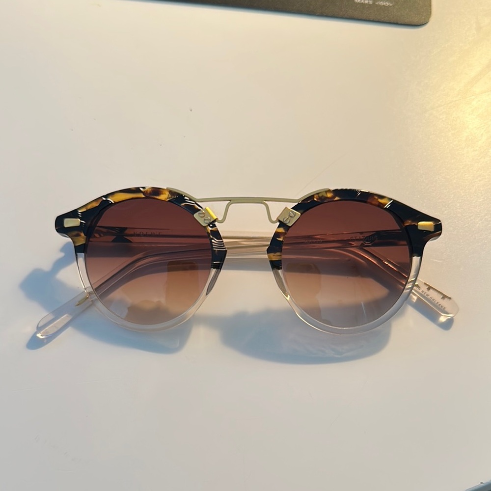 KREWE Tortoise and Gold Round Sunglasses with Brown Gradient Lenses
